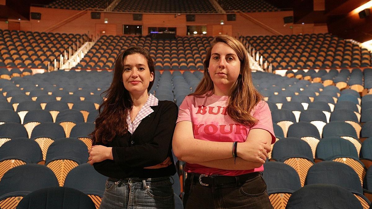 Carolina Iglesias y Victoria Martin , protagonistas del podcast 'Estirando el chicle'.