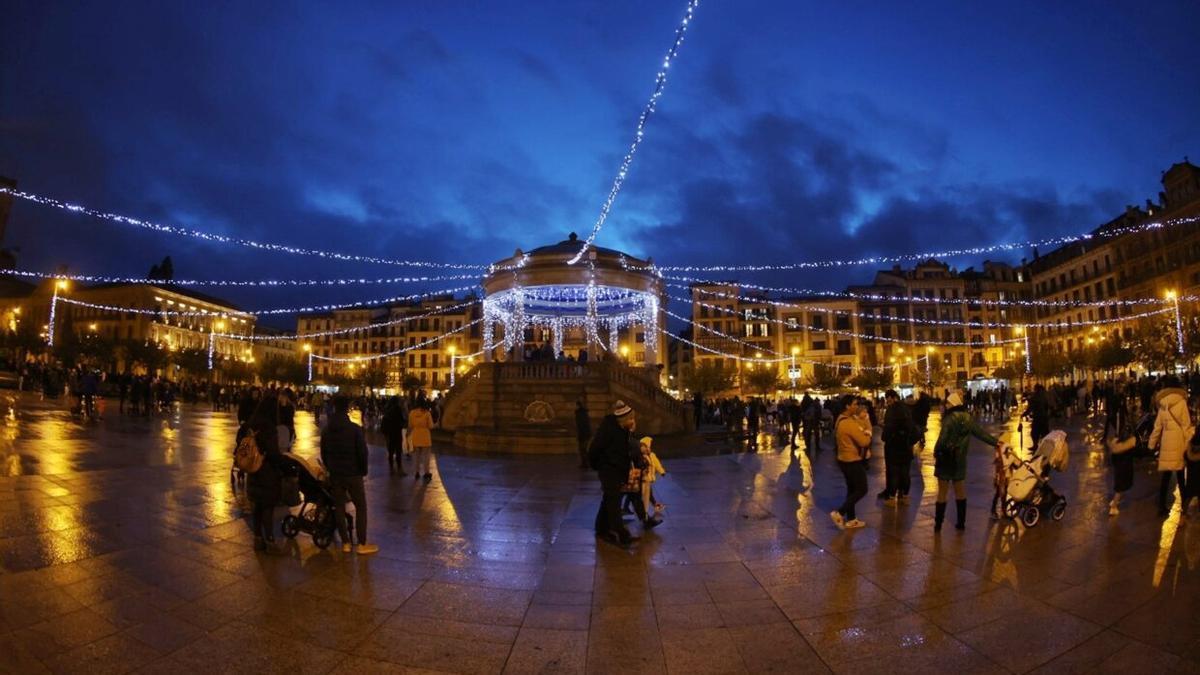 Encendido del alumbrado navideño de Pamplona