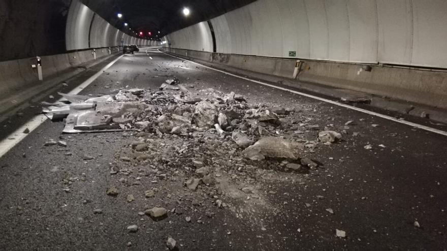 Túnel de Lesarri tras el desprendimiento