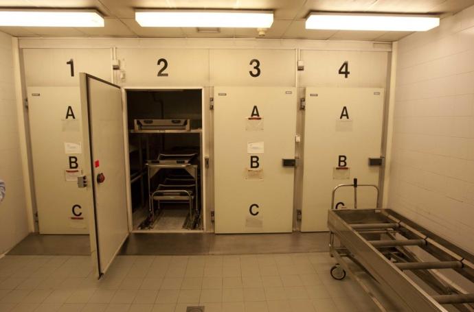 Imagen de una morgue.