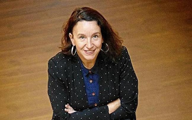 La poeta y periodista Jara Calvo, retratada en el Palacio del Condestable de Pamplona. La poeta y periodista Jara Calvo, retratada en el Palacio del Condestable de Pamplona.