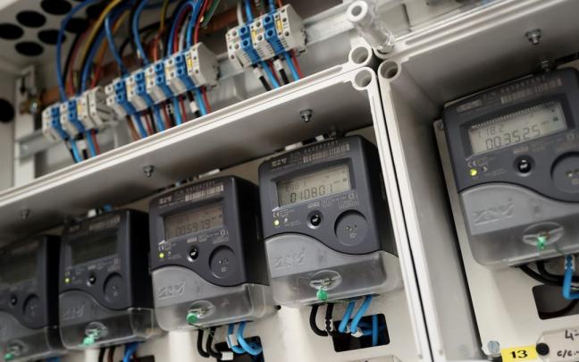 Contadores eléctricos. Contadores eléctricos.