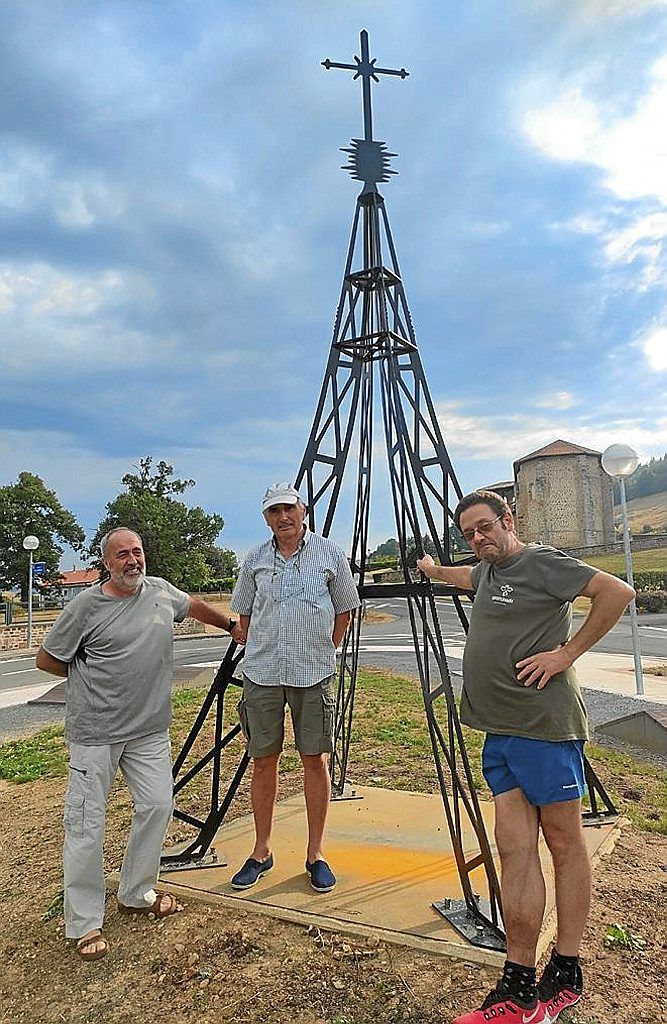 De izquierda a derecha: Luis Astola, Ibañez e Iñaki.