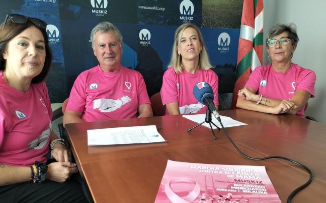 La marcha solidaria pretende recaudar fondos para la investigaci&oacute;n del c&aacute;ncer de mama.