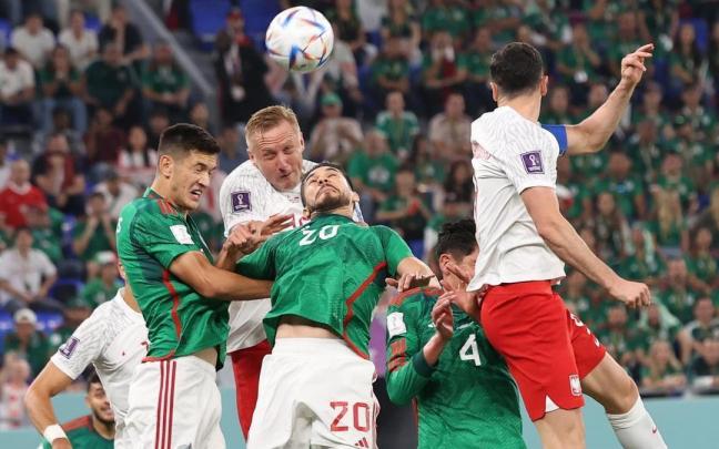 México y Polonia empatan su primer partido en Catar. México y Polonia empatan su primer partido en Catar.