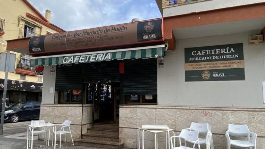 Bar del mercado de abastos de Huelin.