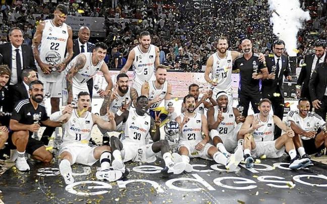 El Real Madrid se lleva la Supercopa en la prórroga