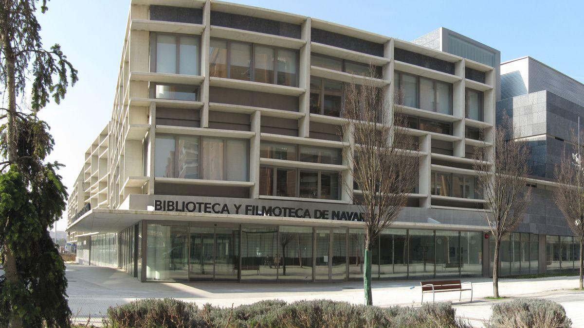 La Bibioteca de Navarra, que acogerá el décimo Congreso Nacional de bibliotecas móviles.