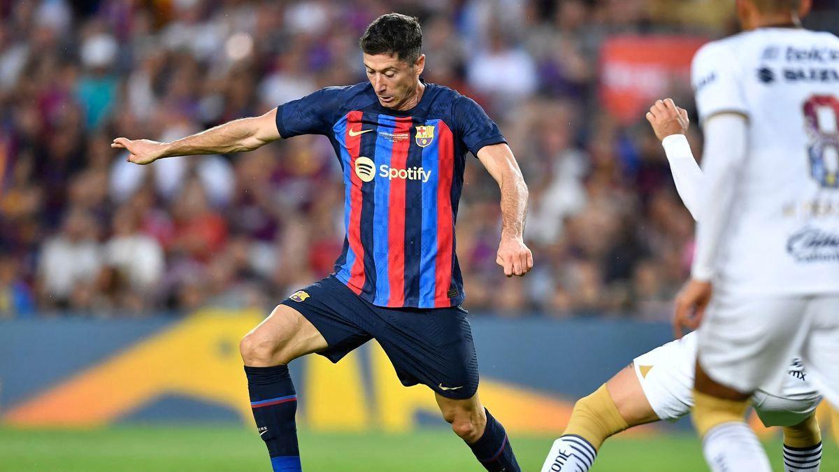 Robert Lewandowski, en el Gamper frente al Pumas mexicano.