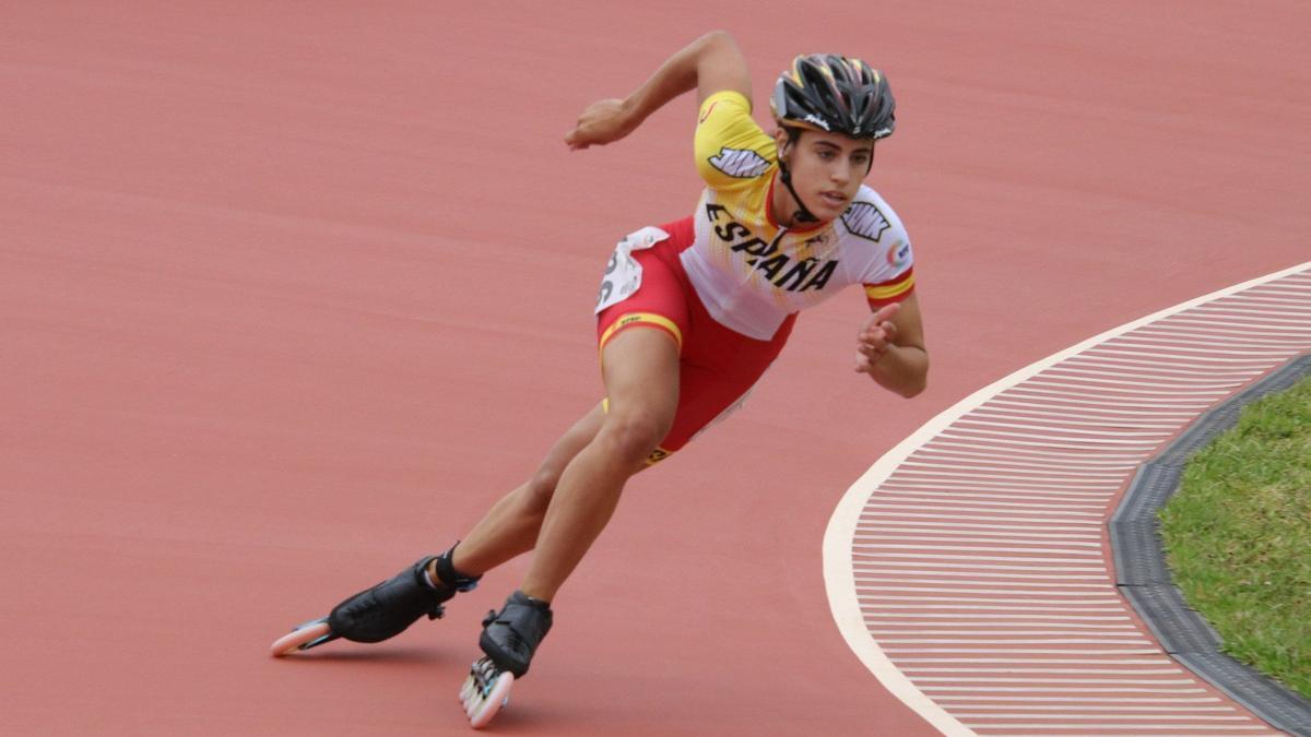 Ruth Arza durante la prueba de 200 metros sprint, en la que consiguió la medalla de oro, en el Campeonato de Europa de Patinaje de Velocidad.