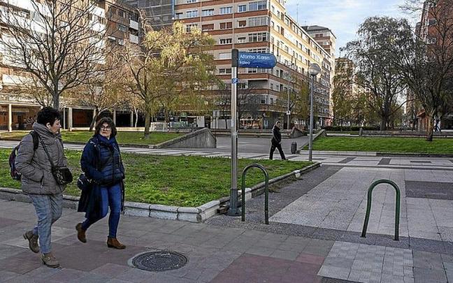 Zona de Alfonso XI, en Lakua-Arriaga.