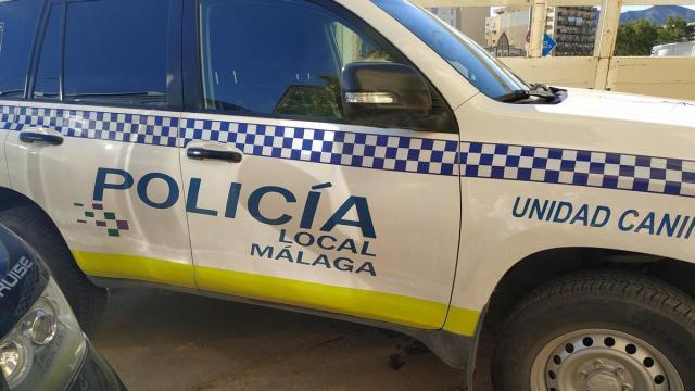 Coche de la Policía Local de Málaga. Coche de la Policía Local de Málaga.