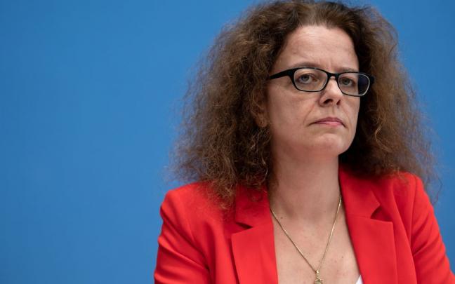 Isabel Schnabel. Isabel Schnabel.