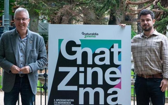 Jose Ignacio Asensio y Harkaitz Millan, durante una presentación