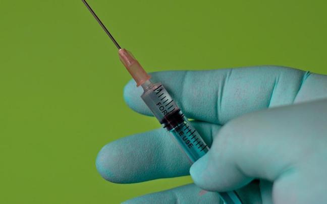 El estudio demuestra una eficacia de la vacuna del 71% con la pauta completa