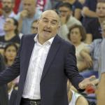 Jaume Ponsarnau en el partido contra el Granada