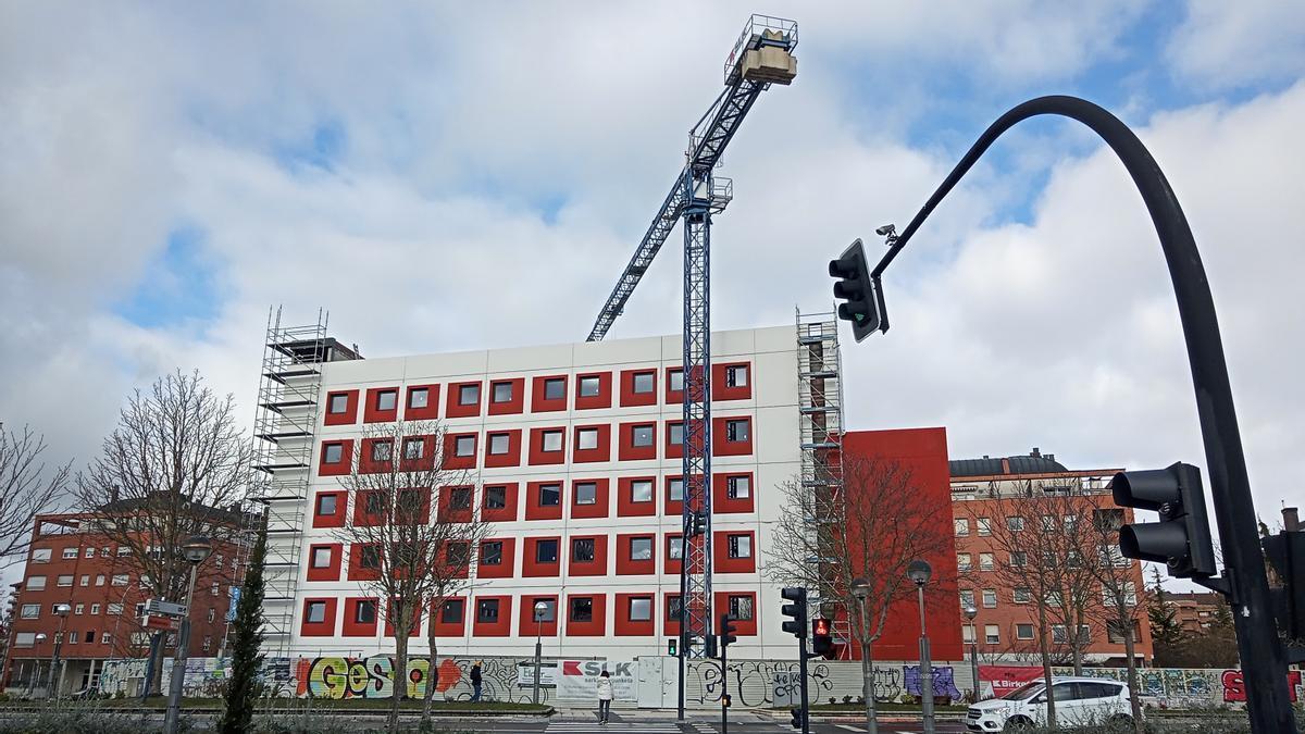 Las obras avanzan a buen ritmo en el nuevo hotel, que contará con 112 plazas