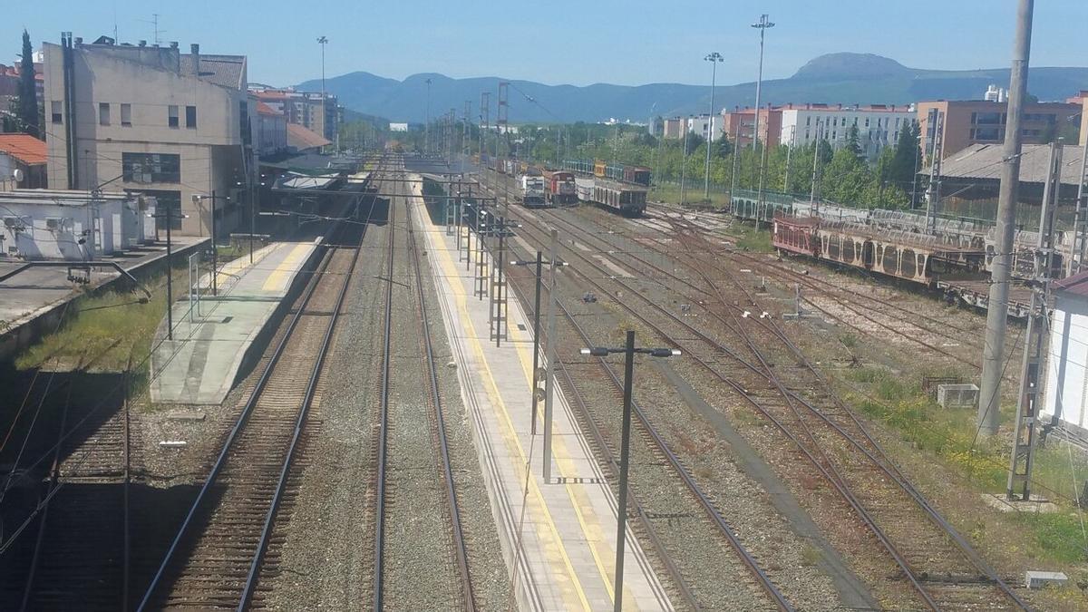 Imagen general de la estación de tren de Pamplona.