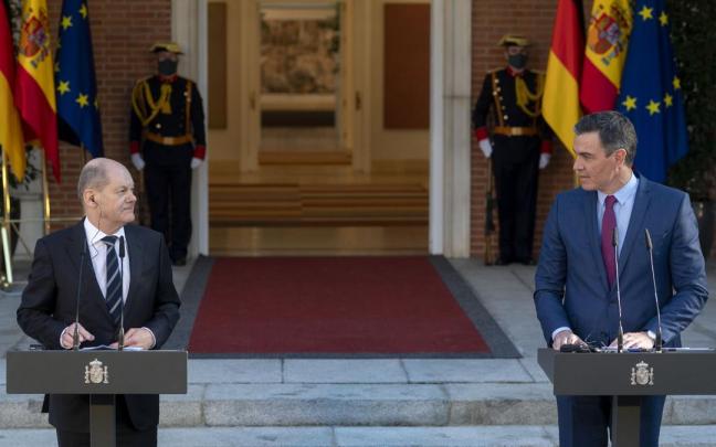 El canciller alemán, Olaf Scholz, y el presidente del Gobierno español, Pedro Sánchez. El canciller alemán, Olaf Scholz, y el presidente del Gobierno español, Pedro Sánchez.