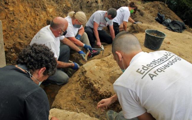 Edestiaurre lleva a&ntilde;os analizando la estructura que trat&oacute; de proteger Bilbao durante la Guerra Civil.