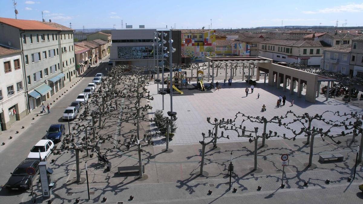 Vista de la plaza de España de Castejón