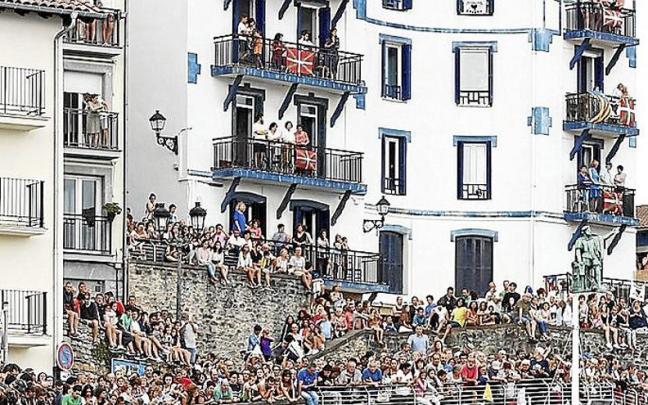 La representaci&oacute;n de la llegada de Elkano, en 2018.