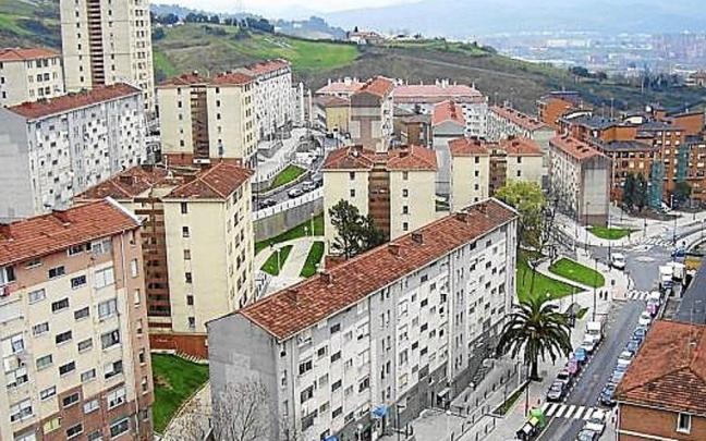 Vista aérea del núcleo de Otxarkoaga donde está prevista esta actuación. Vista aérea del núcleo de Otxarkoaga donde está prevista esta actuación.