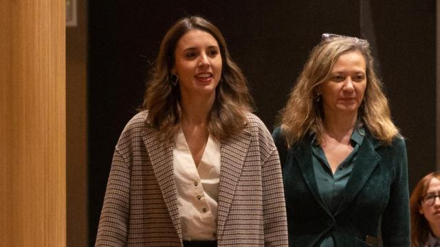 La ministra Irene Montero y la delegada contra violencia de g&eacute;nero, Victoria Rosell.