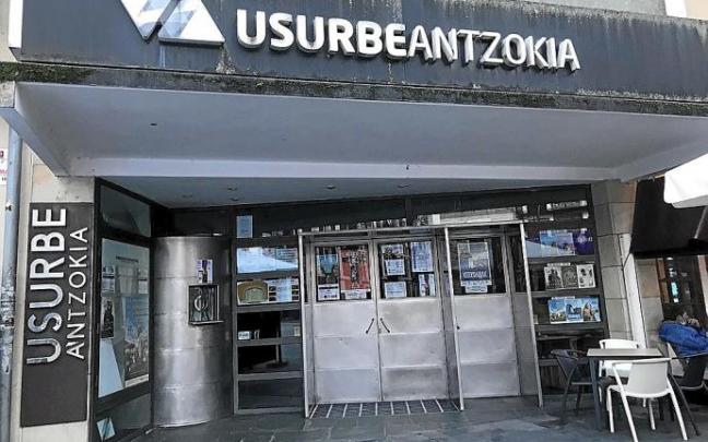 La entrada de Usurbe Antzokia de Beasain. La entrada de Usurbe Antzokia de Beasain.