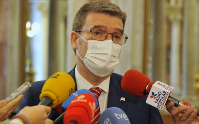 El alcalde de Bilbao, Juan Mari Aburto, se reincorporará mañana a la actividad municipal El alcalde de Bilbao, Juan Mari Aburto, se reincorporará mañana a la actividad municipal