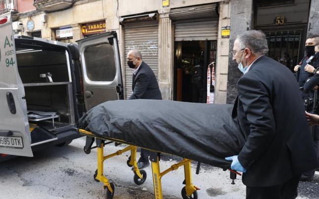 El asesinato se ha producido en el interior de un bar de la calle San Francisco de Bilbao. El asesinato se ha producido en el interior de un bar de la calle San Francisco de Bilbao.