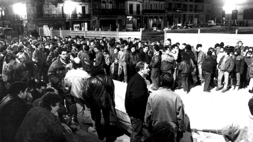 Concentración contra el inicio del parking de San Francisco, el 15 de febrero de 1992.