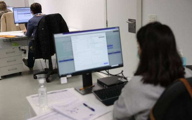 Personal administrativo de Osasunbidea Personal administrativo de Osasunbidea