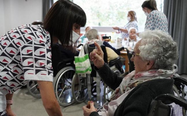 En cada una de las unidades convivenciales de las residencias se respita un ambiente cercano y familiar.