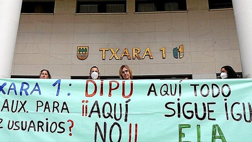 Protesta laboral de ELA en el conflicto de las residencias. | FOTO: N. G.