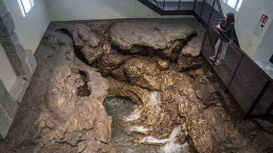 Interior de la obra Hondalea.