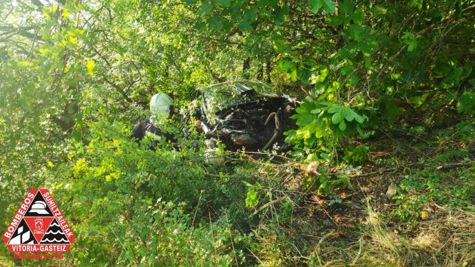 Vehículo accidentado este domingo.