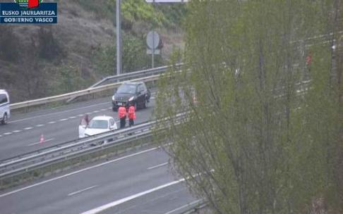 Accidente en la A-1, a la altura de Jundiz.