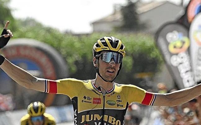 Timo Roosen celebra la victoria de la segunda etapa. Timo Roosen celebra la victoria de la segunda etapa.
