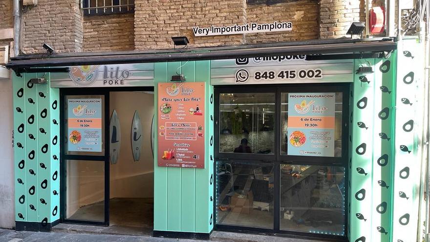 Fachada de Lilo Poké, que se inaugura este viernes en el número 21 de la calle Comedias.