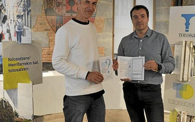 El técnico Gari Lekuona y el concejal Joseba Ormazabal. | FOTO: N.G. El técnico Gari Lekuona y el concejal Joseba Ormazabal. | FOTO: N.G.
