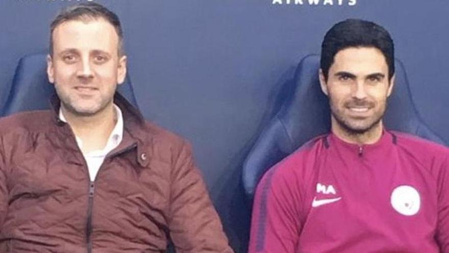 Pablo Remón Arteta, junto a su primo Mikel Arteta.