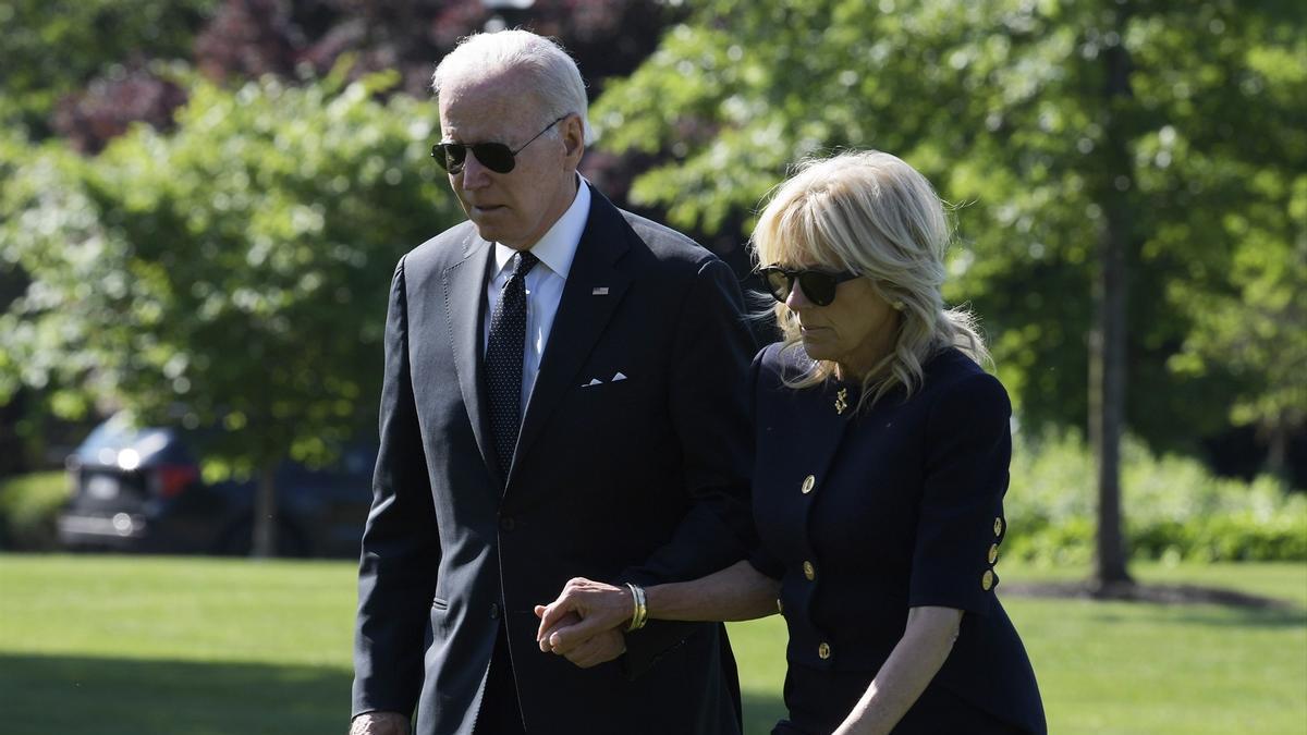 Joe Biden y su esposa Jill.