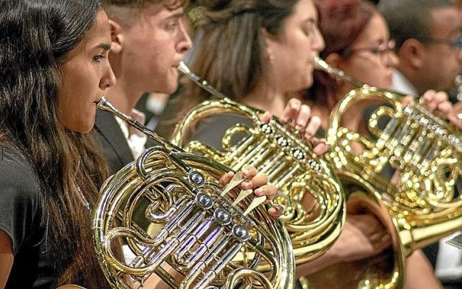 Música clásica para dar la bienvenida en el MUN Música clásica para dar la bienvenida en el MUN