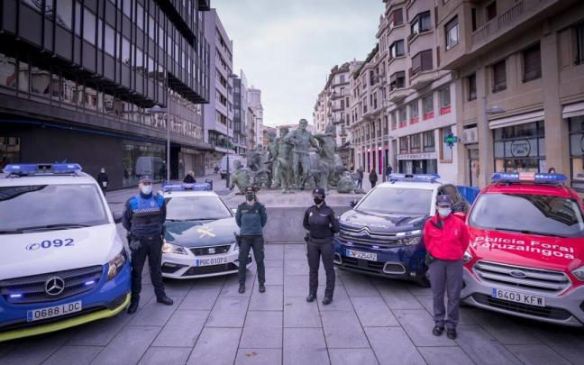 Veh&iacute;culos patrulla de diferentes cuerpos policiales