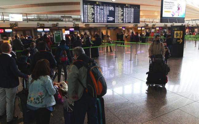 El aeropuerto de Bilbao, a la espera de su liberalizaci&oacute;n por parte del Estado.