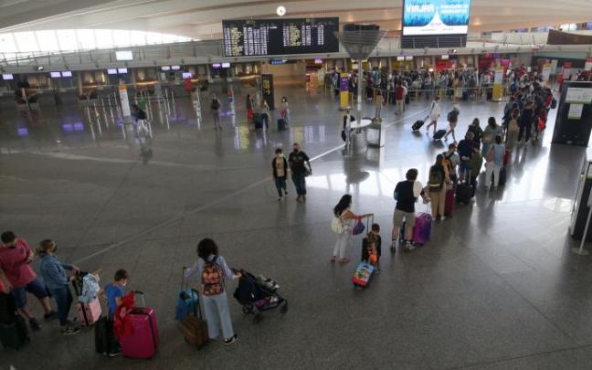 Imagen de archivo del aeropuerto de Bilbao.