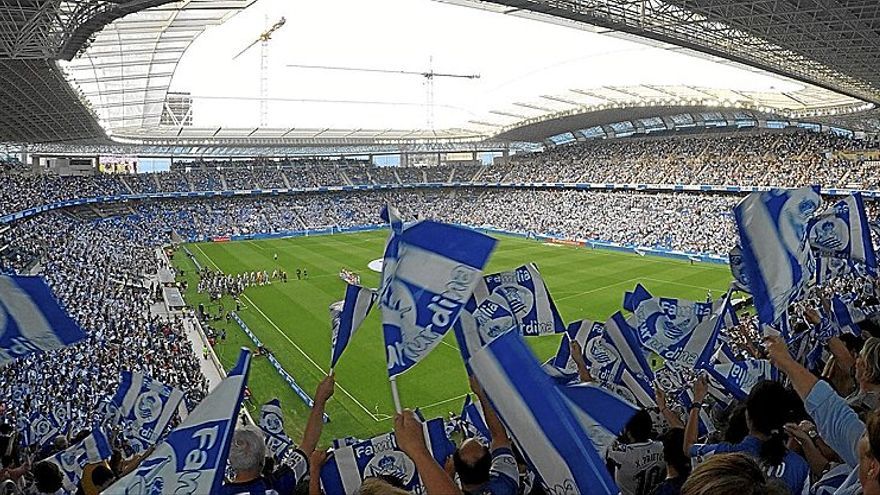 Estadio de Anoeta lleno de aficionados en el estreno tras su remodelación, el 14 de septiembre de 2019 en un partido ante el Atlético de Madrid.