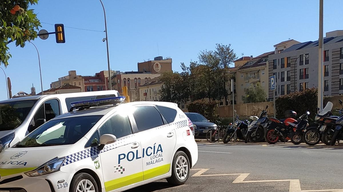 Coche de la Policía Local de Málaga en la ciudad