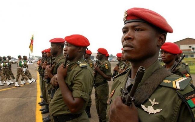 Militares cameruneses.